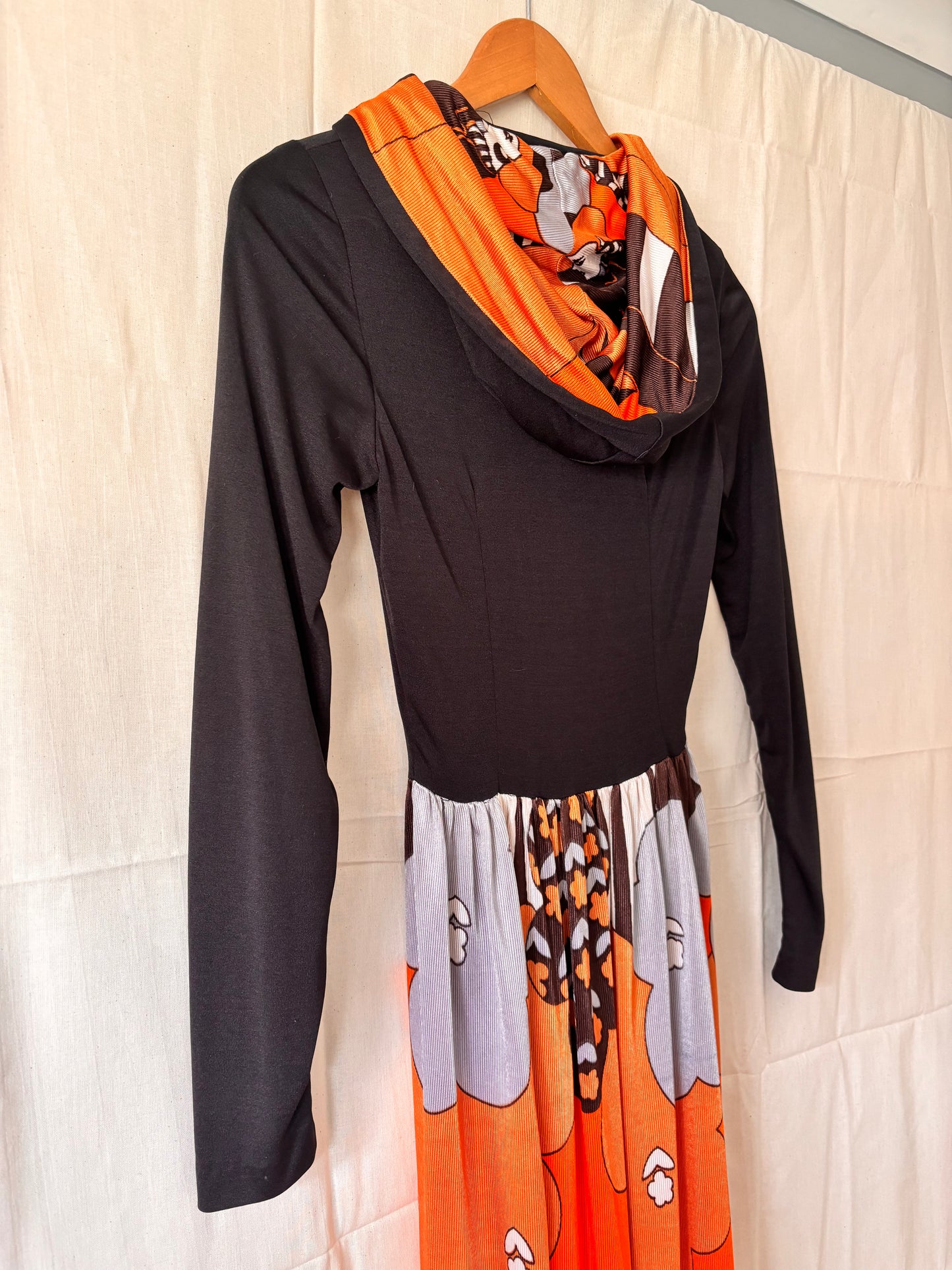 Vintage 1970s Hooded Duster Robe