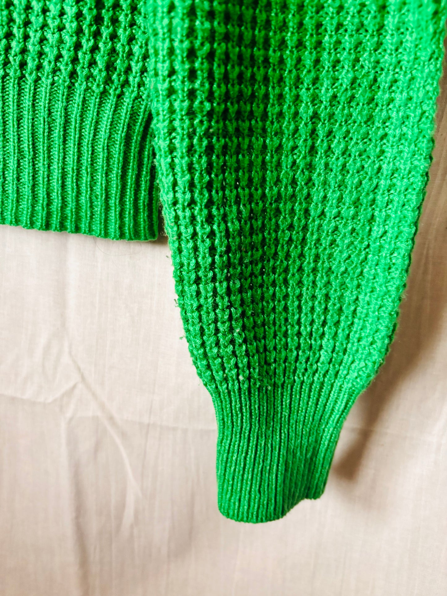 Vintage 1970s Paul Harris Bright Green Knit Jumper