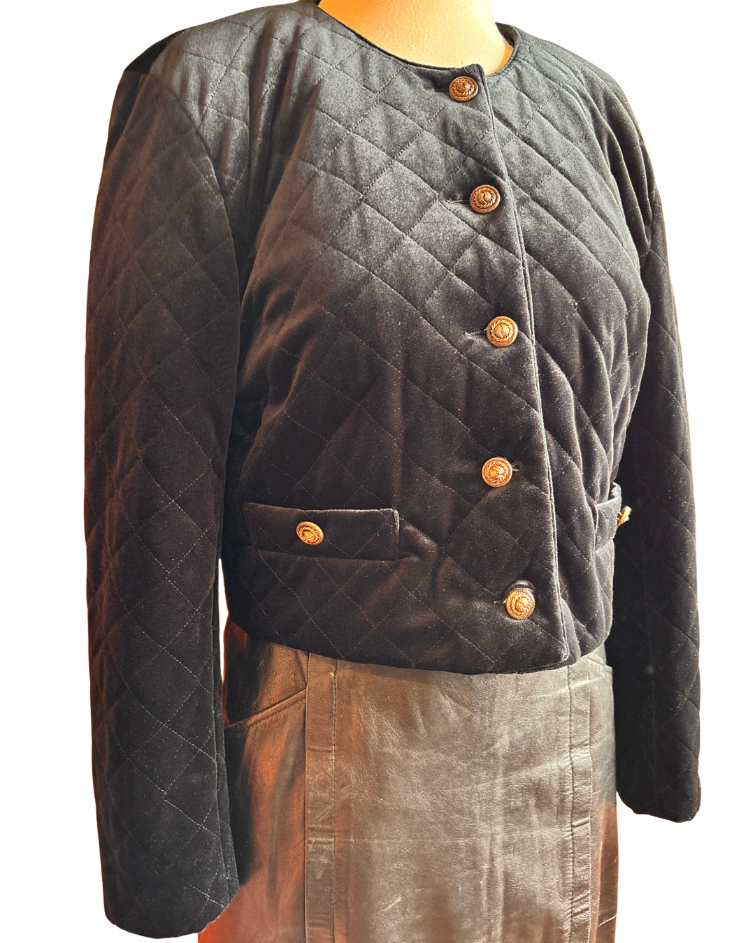 Haut court noir vintage à perles Joseph Ribkoff
