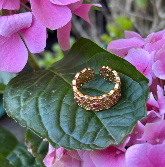 18ct Gold Plated Cubic Zirconia Flower Lace Ring - I'd Wear That