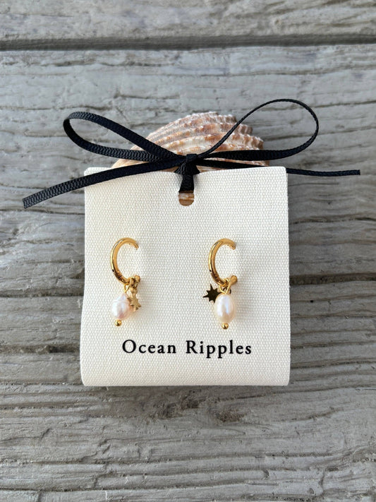 18ct Gold Plated Huggie Earrings with Fresh Water Pearls - I'd Wear That