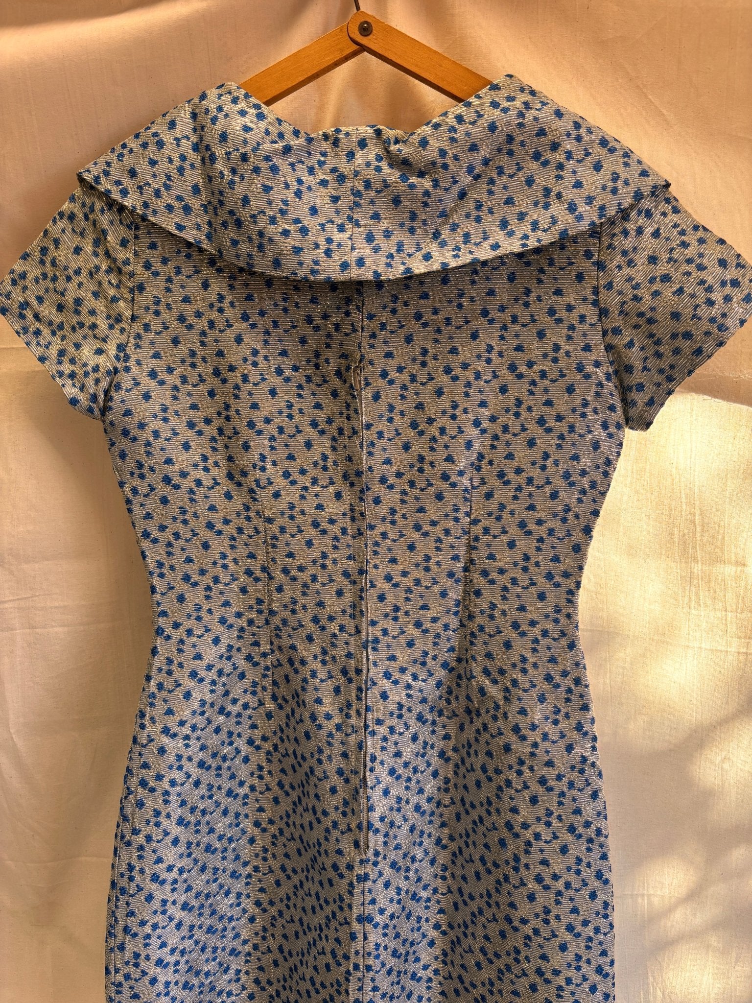1960s Lamé Cocktail Dress with Bow Detail - I'd Wear That