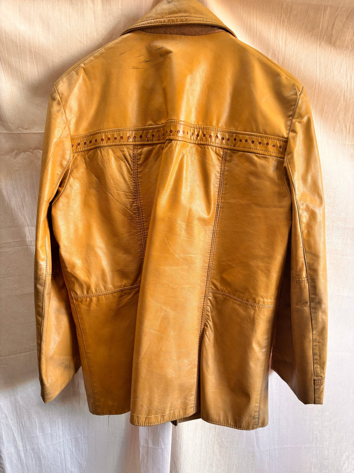 Tan 1970s Vintage Pioneer Wear Leather Jacket - I'd Wear That