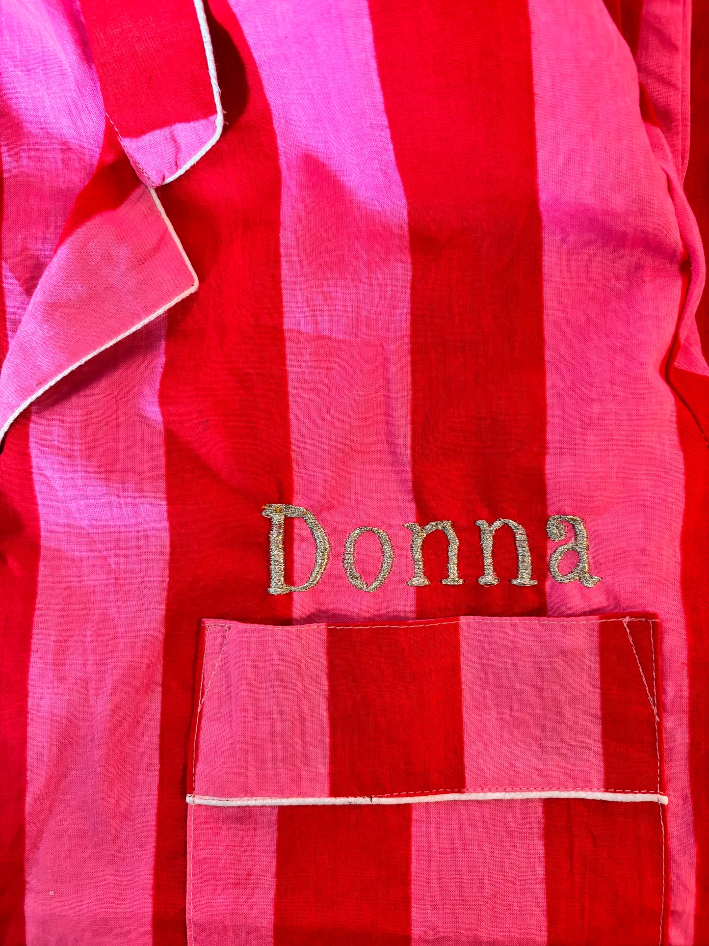 Broderie personnalisée avec nom ou initiales