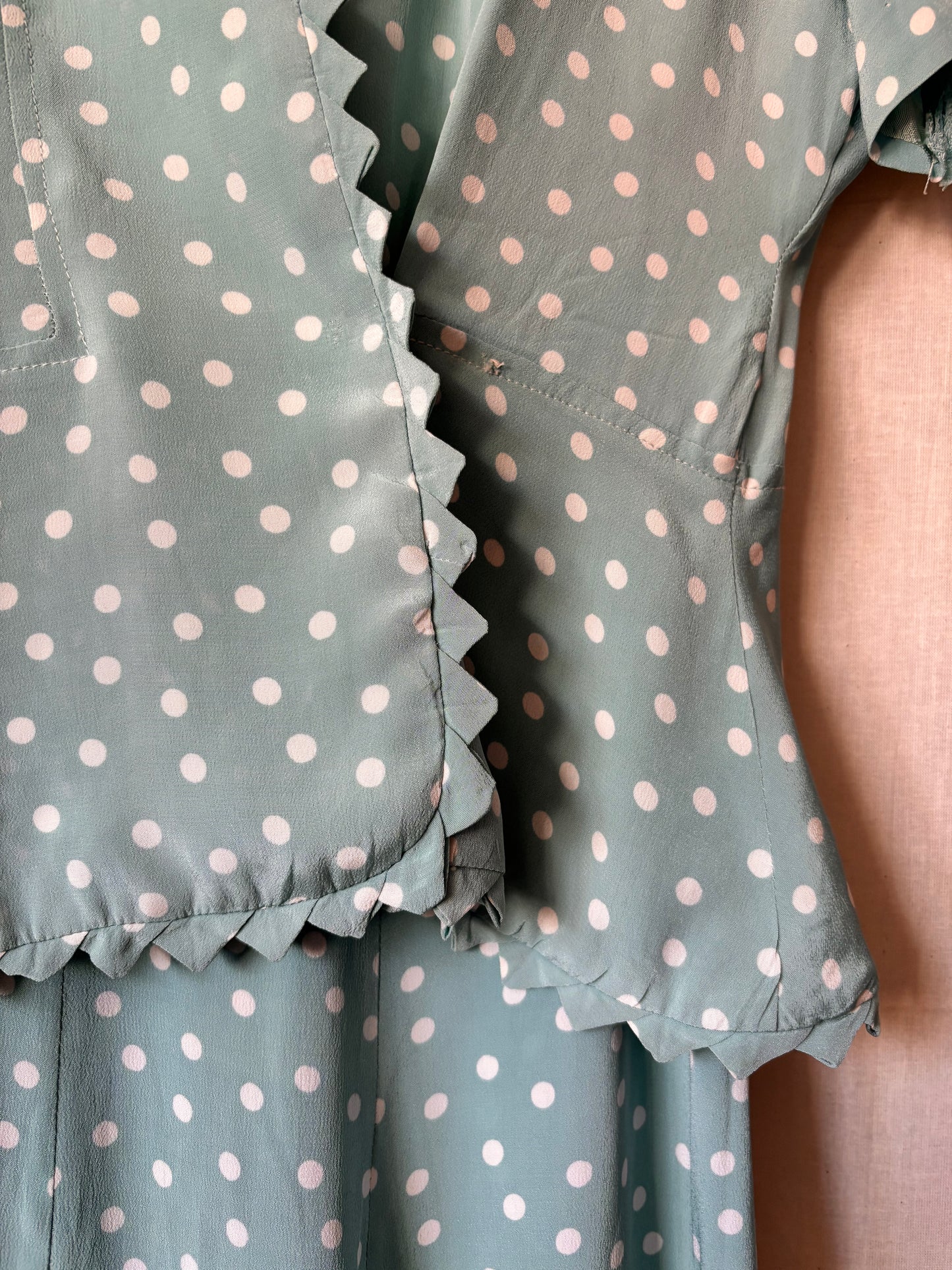 1940s Powder Blue Polka Dot Two Piece Set – 24” Waist