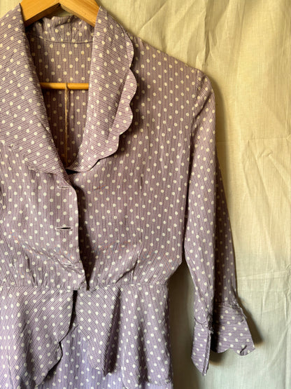 Ensemble deux pièces violet à pois, fait main, années 1940 – Rare, tour de taille 53 cm