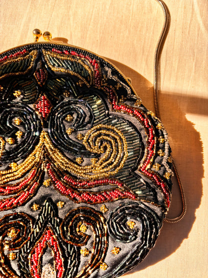 Robe boutonnée rose à motifs géométriques des années 1970
