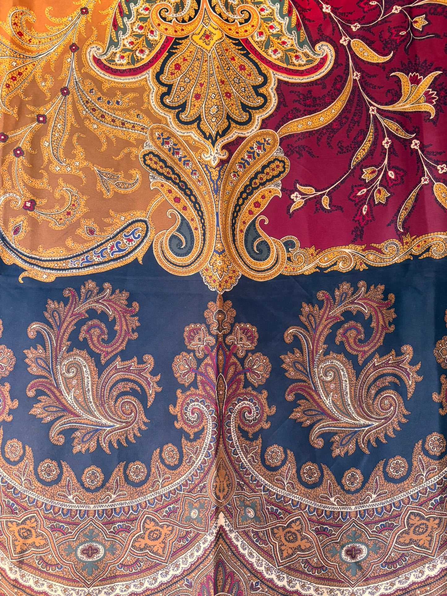 Vintage Liz Claiborne Silk Scarf – Paisley Print (80cm)