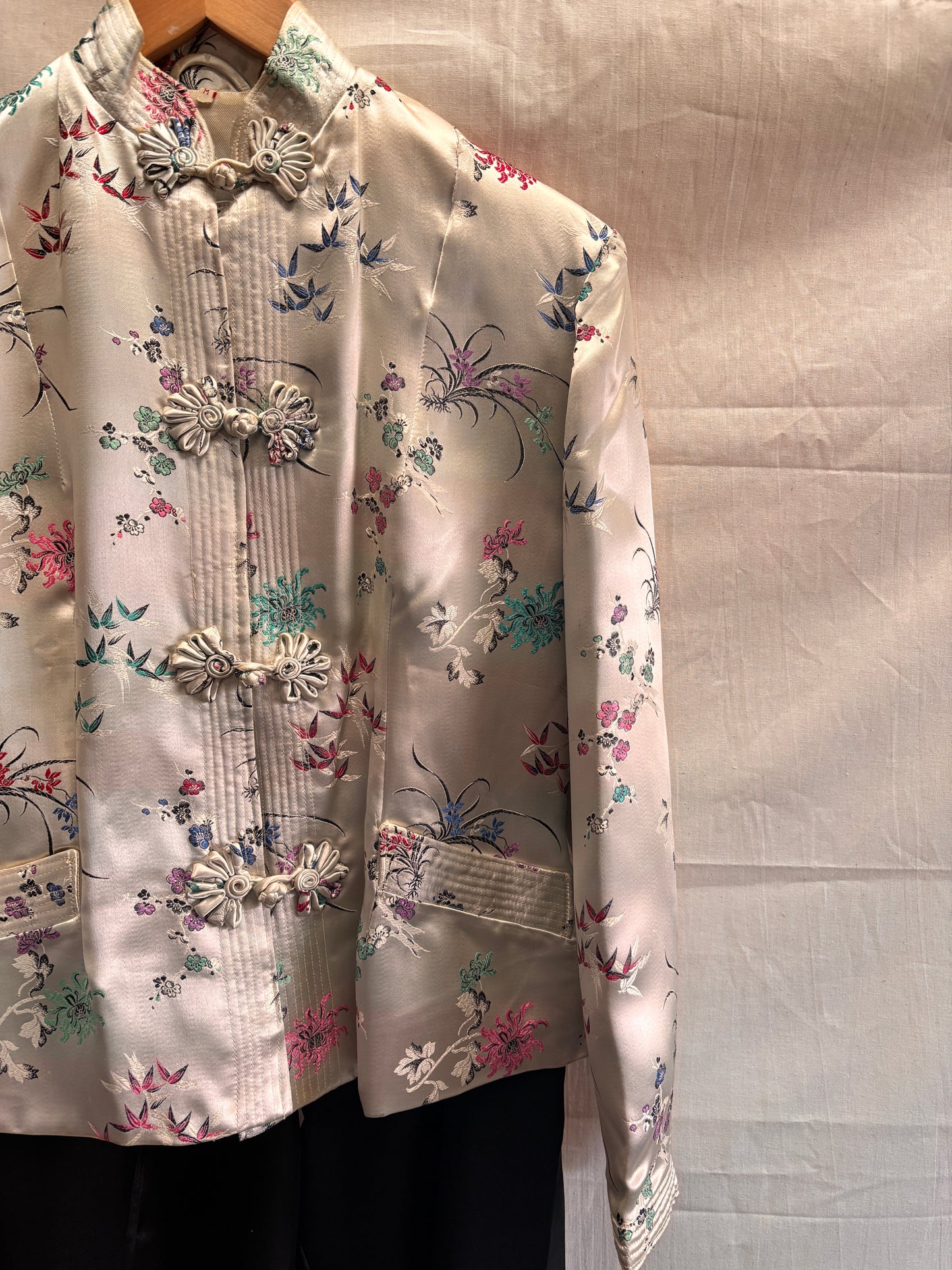 Vintage 1960s Chinese Satin Lounge Set