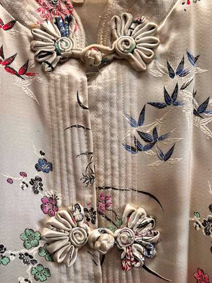 Vintage 1960s Chinese Satin Lounge Set