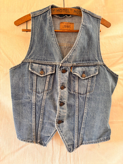 Gilet vintage en laine brodée SGDN – Style bohème western
