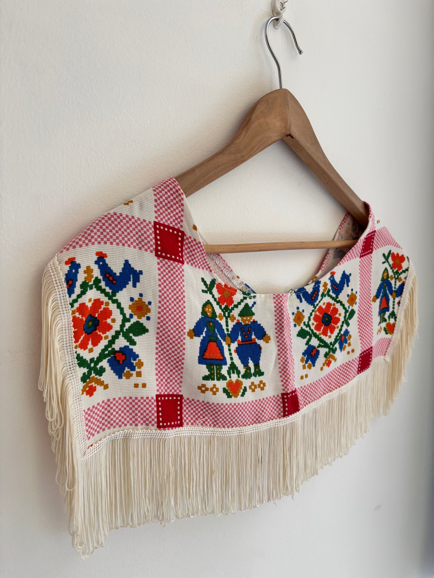 I'd [re]Wear That - Picnic Folk Fringed Collar