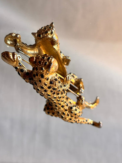 Vintage 80s Panther Brooch – Gold Tone Statement Pin - I'd Wear That