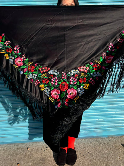 Vintage Hungarian Embroidered Shawl - I'd Wear That