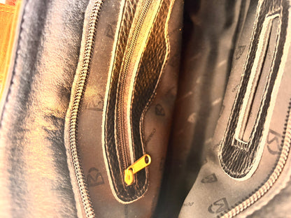 Vintage Spanish Leather Kelly Style Handbag | Black & Tan Leather Bag - I'd Wear That